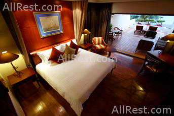 Le Royal Meridien Yacht Club 7